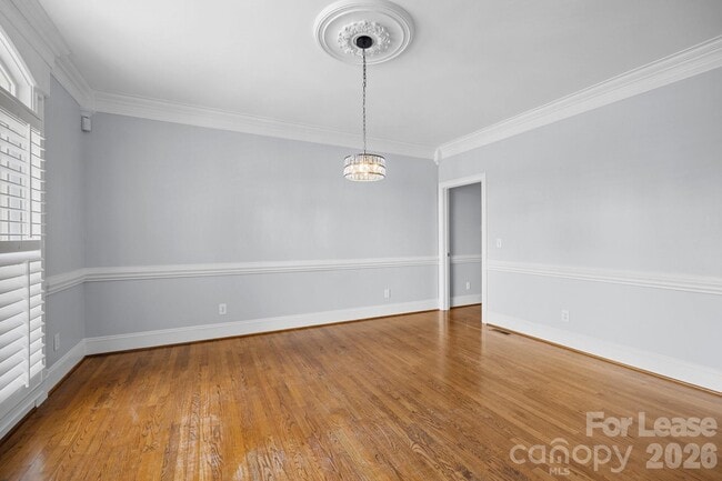 Photo - 9205 Woodriver Ln
