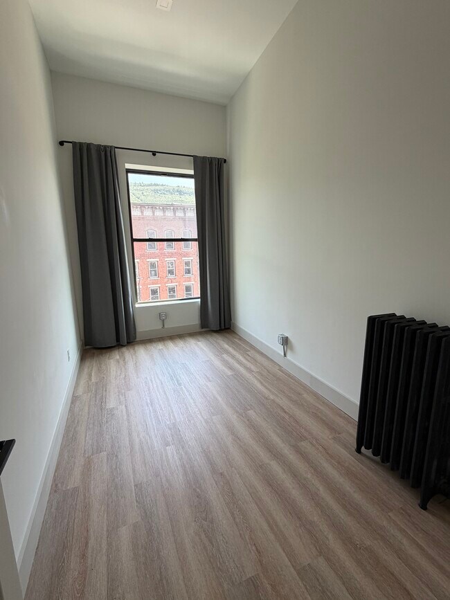 114-116 Main St Unit 31