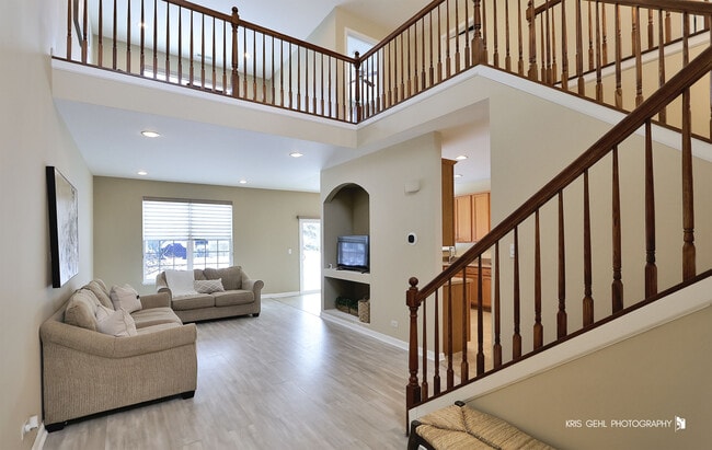 Photo - 398 S Jade Ln