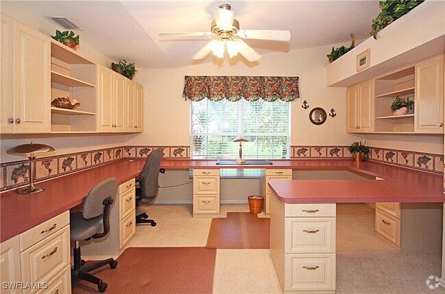 Building Photo - 322 Melrose Pl Unit 31 Rental