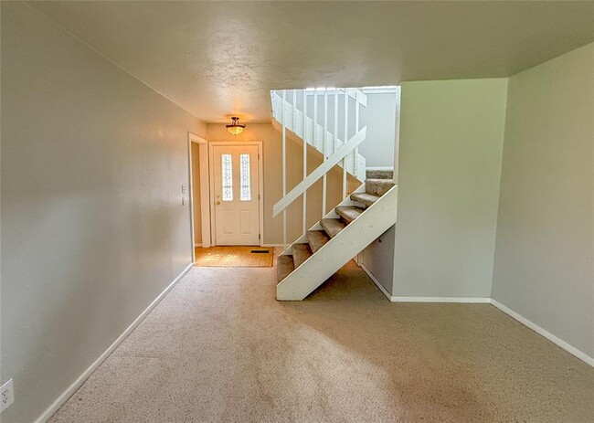 Photo - 12021 Hawthorne Ln