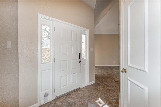 Photo - 10131 Wayward Wind Ln