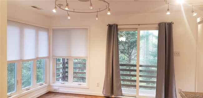 Photo - 10001 Redbridge Rd Unit B