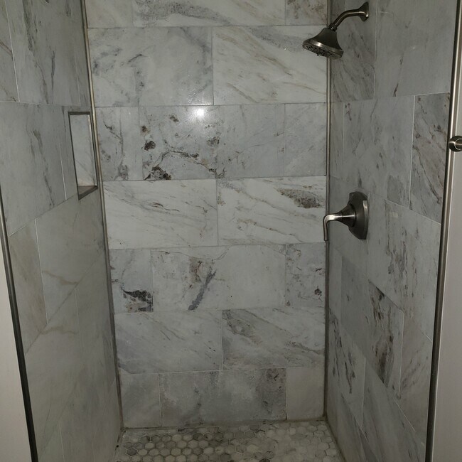 Photo - 8324 Cohn St Unit 8324