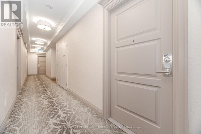 Photo - 36 Elm Dr W Unit 606