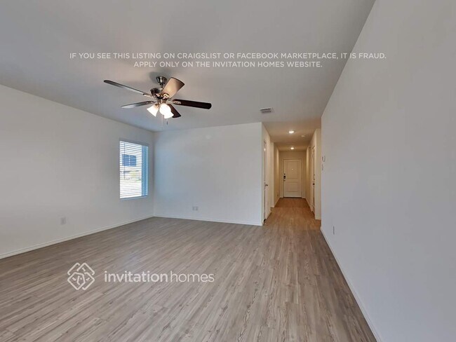 Photo - 1009 Wildflower St