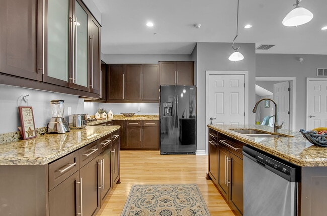 Photo - The Commons on North French