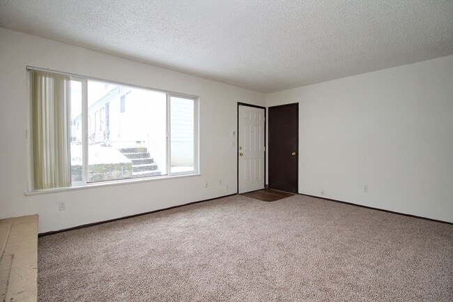 Photo - 10535-10535 NE Fremont St Unidad 10521