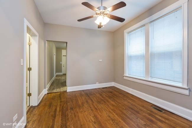 Ceiling Fan - 909 N Leavitt