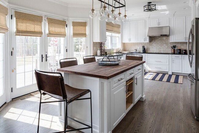 Photo - 28 Thomas Ave