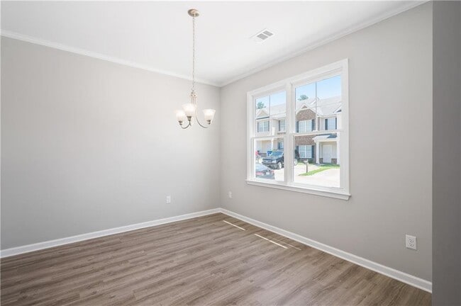 Photo - 2826 Laurel Ridge Cir