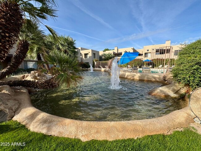 Building Photo - 11260 N 92nd St Unit 2139