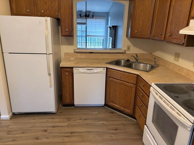 Photo - 1399 Suncrest Dr NE Unit 1399 Suncrest Drive NE