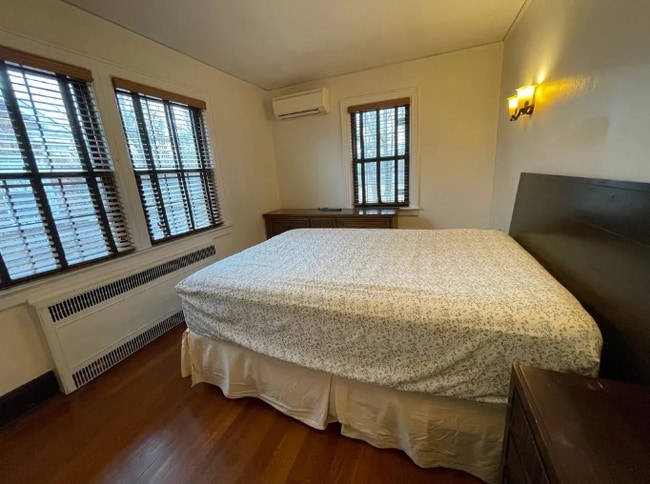 Photo - 459 Irving Ave