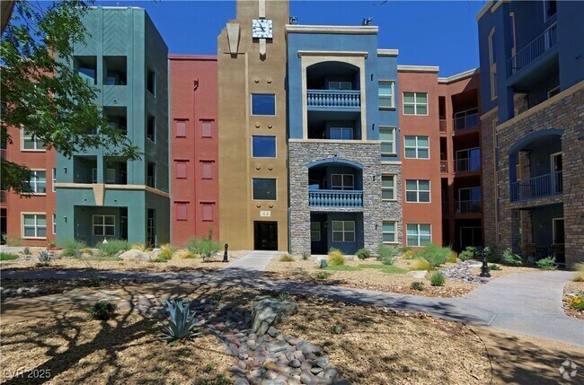 Building Photo - 44 W Serene Ave Unit 102 Rental