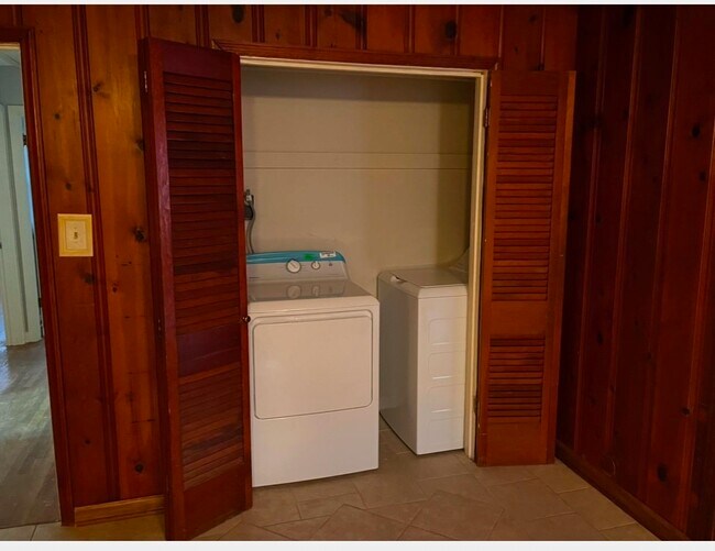 Photo - 779 Indian Dr