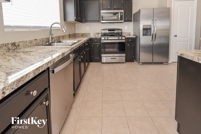 Photo - 613 Belsay Castle Ct