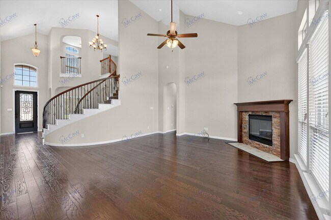 Photo - 409 Rossville Dr