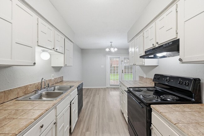 Photo - Beautifully Updated 3 Bed, 2 Bath Home