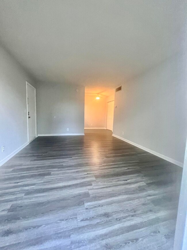 Photo - 1500 N Congress Ave Unit A43