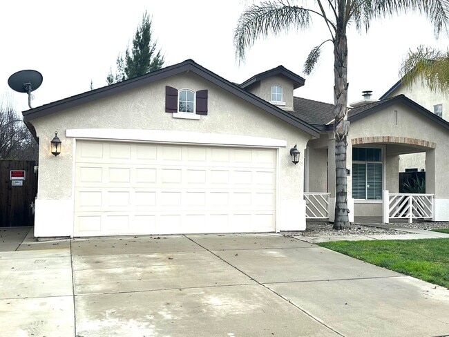 Photo - Beautiful charming single story home