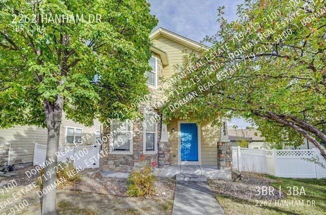 Building Photo - 2262 Hanham Dr