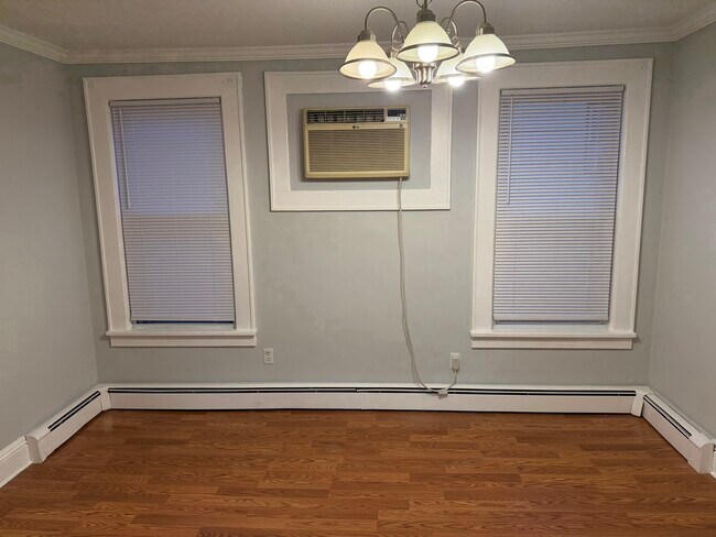 Photo - 120 Plauderville Ave Unit 2nd floor