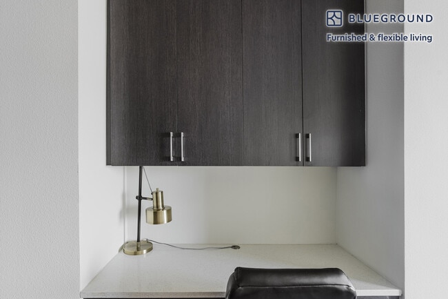 Photo - 615 W 7th St Unidad SI FL11-ID288