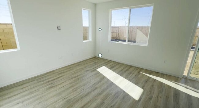 Photo - 416 Gold Beam Pl