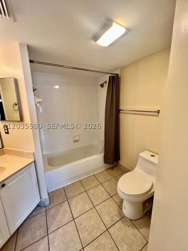 400 Crestwood Ct N Unit 407