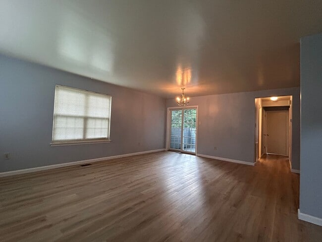 Photo - 27 Martine Ct Unit 2 Downstairs