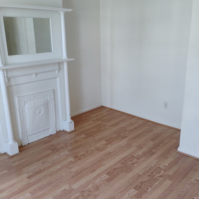 Photo - 452 A Hudson Ave
