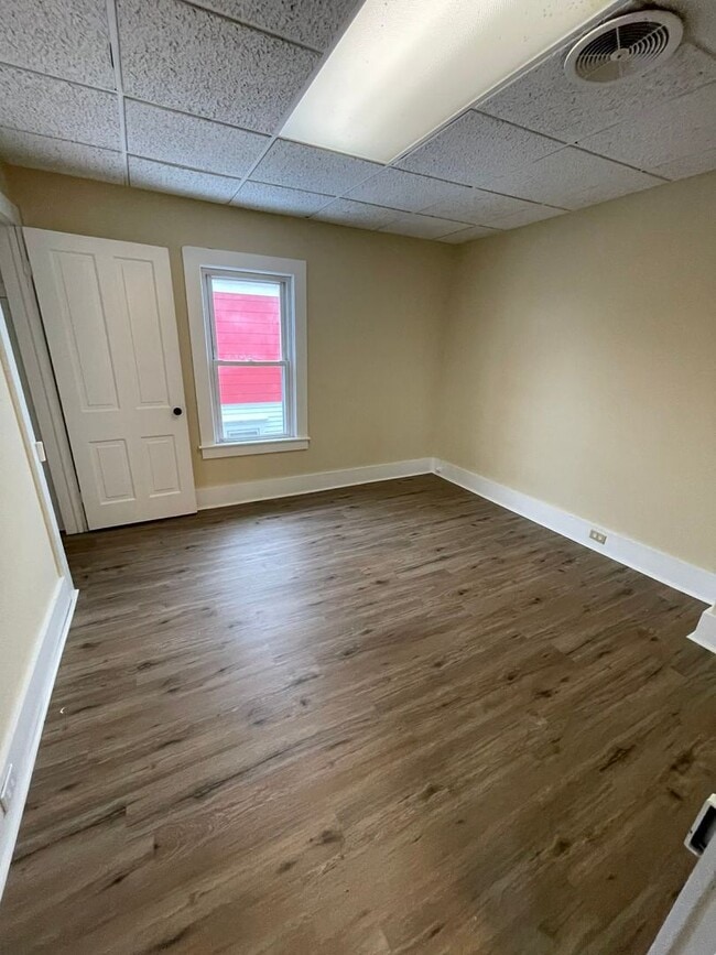 Photo - 118 S 8th St Unidad UPPER