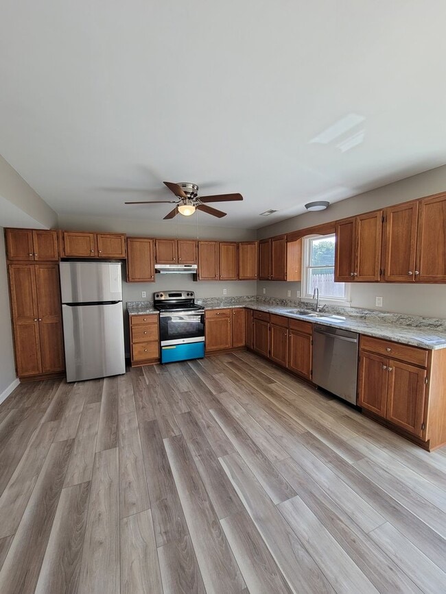Photo - 11607-11609 Kimberly Drive Unit 11607