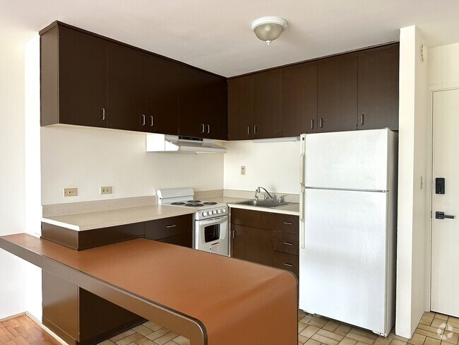 Building Photo - Pet Friendly - Diamond Head Hillside 2BR/1... Rental