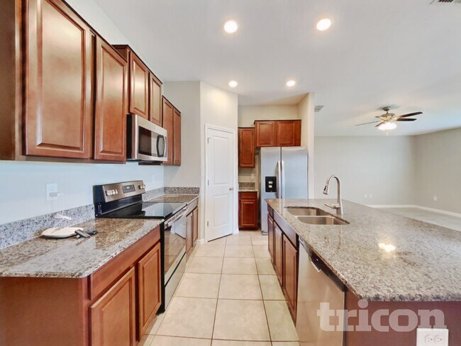 Photo - 1721 Broad Winged Hawk Dr