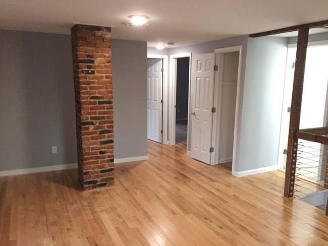 Photo - 425 High St Unit 5