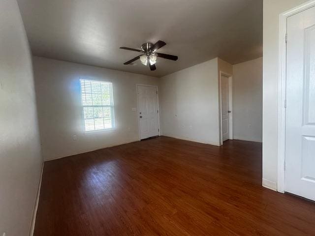 Photo - 312 S Cemetary St