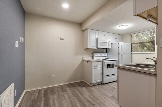 Photo - K434 - Century Square Condo Unit Century Square #201