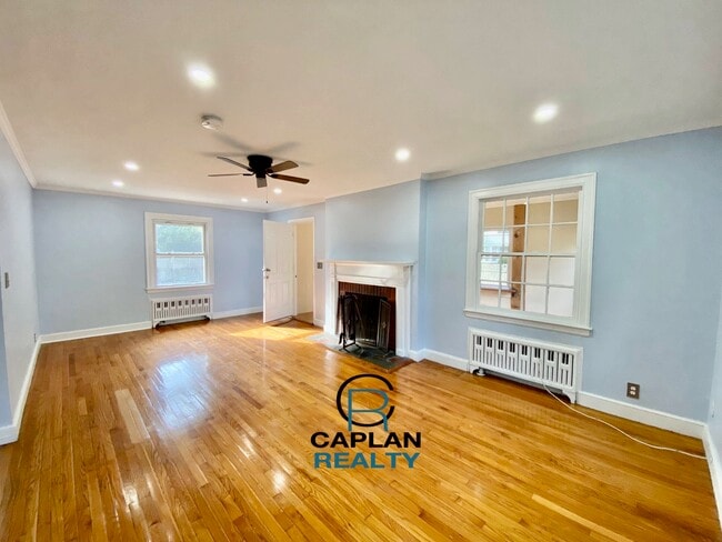 Photo - 170 Bellevue Rd House