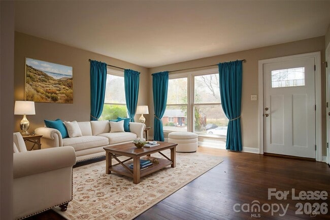 Building Photo - 4021 Crestridge Dr