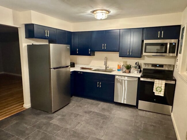 Photo - 5 Wildwood Dr Unit 2A