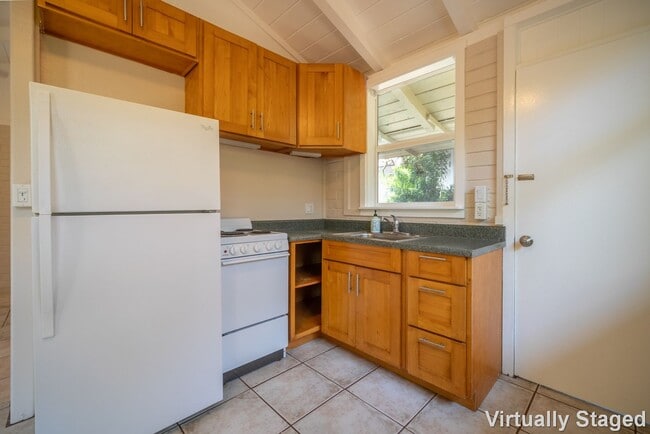 Photo - $2,000 /  Single Family Studio Home with 1 Bath in Waialua