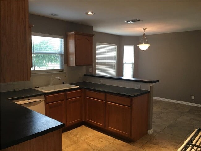 Photo - 312 Estate Dr