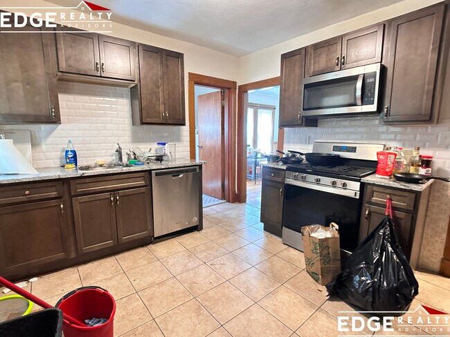 Photo - 33 Wilson Park Unit 1