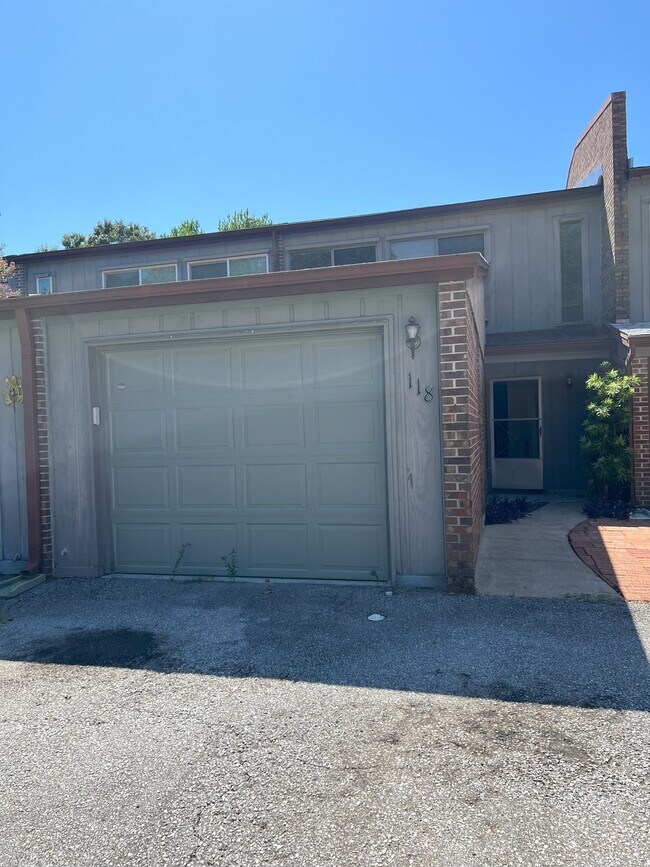 Photo - 118 Opp Blvd NE