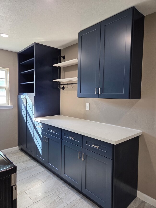 Photo - 619 13th St Unit 1