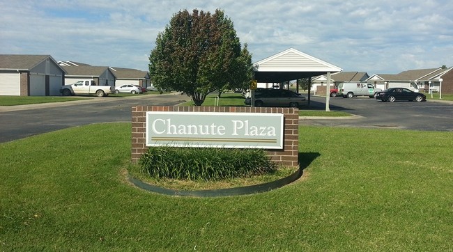 Chanute Plaza Apartments - Chanute Plaza Apartments