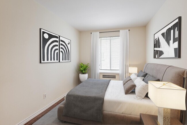 Photo - 117 Old Forest Hill Road