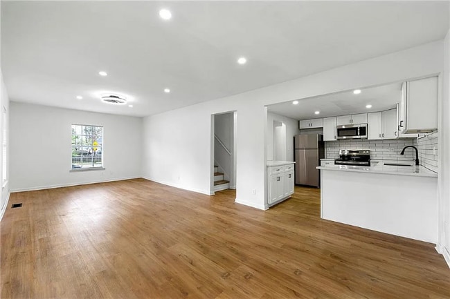 Photo - 1917 Connally Dr